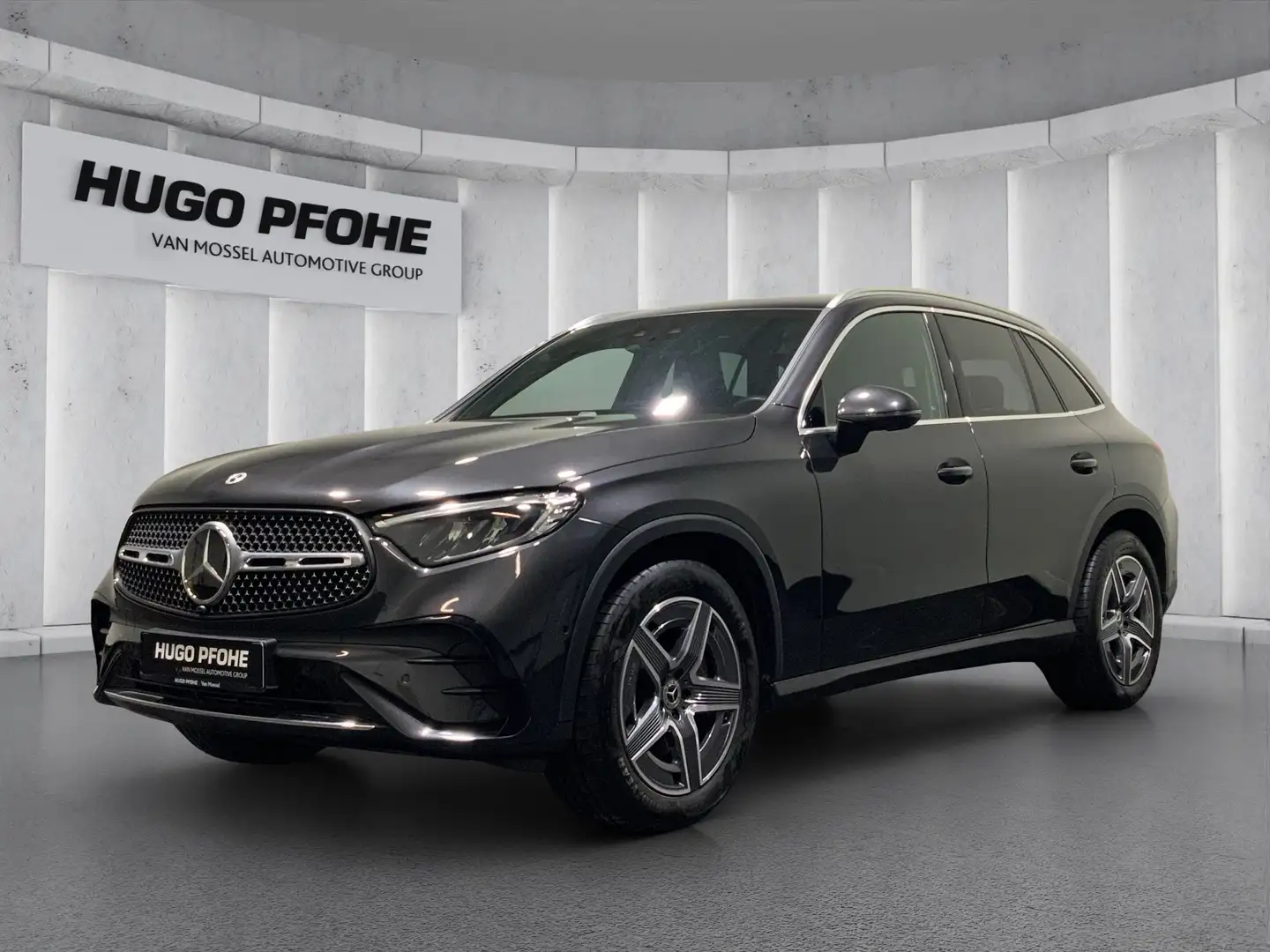 Mercedes-Benz GLC 300 d Edition AMG Line 4Matic | Pano SD Grau - 1
