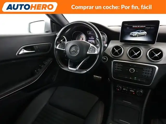 Mercedes-Benz Cla view 14