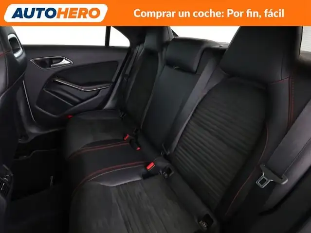 Mercedes-Benz Cla view 15