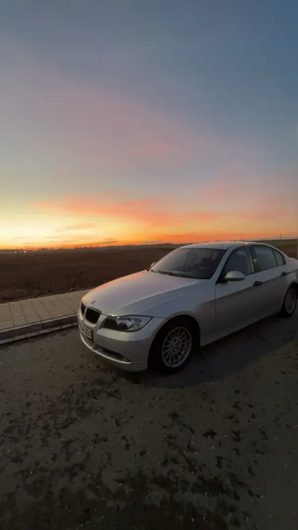 BMW 320 320i Aut. - 2