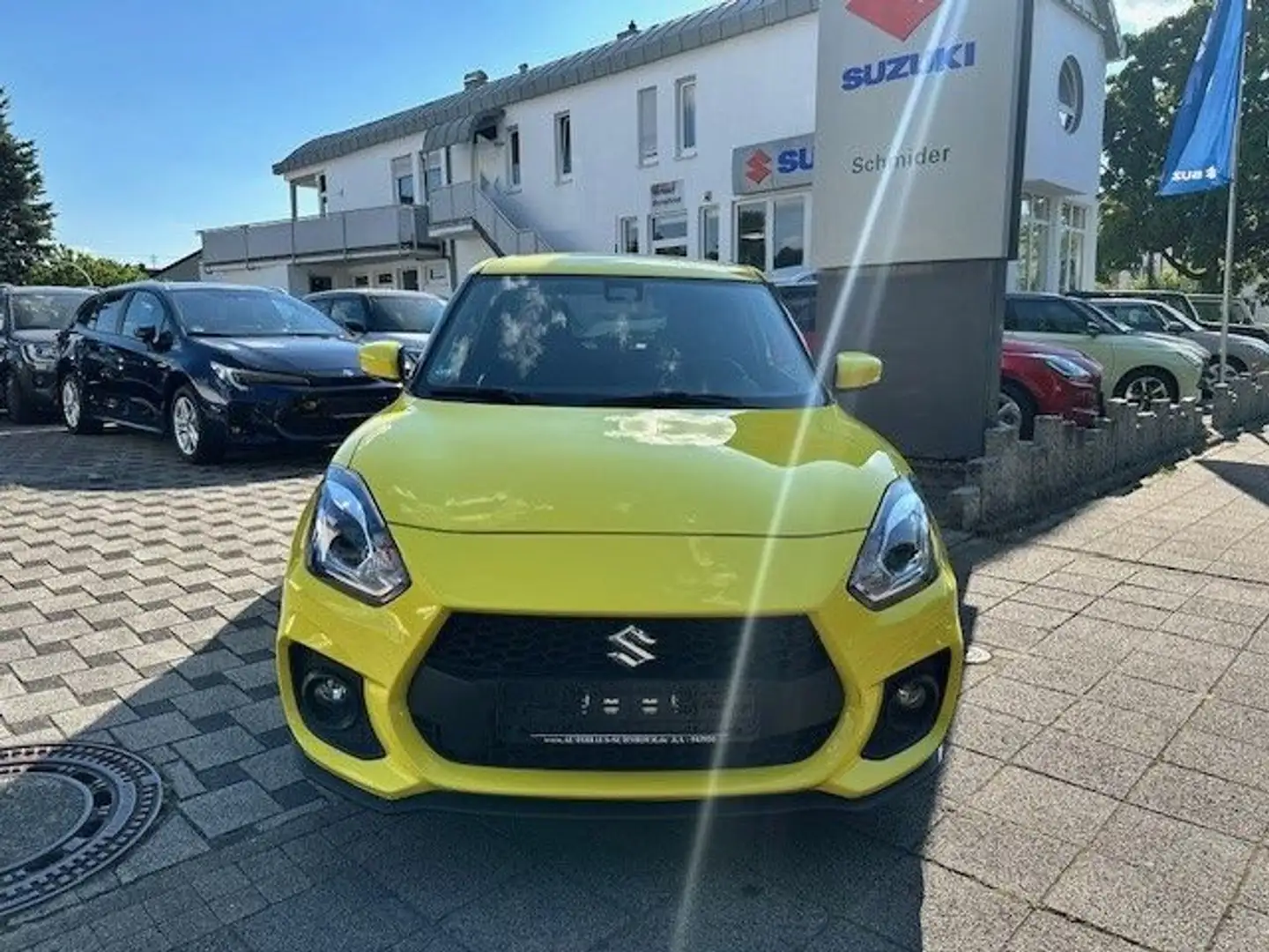 Suzuki Swift 1.4 BOOSTERJET HYBRID Sport/LED/NAVI/SHZ Giallo - 2