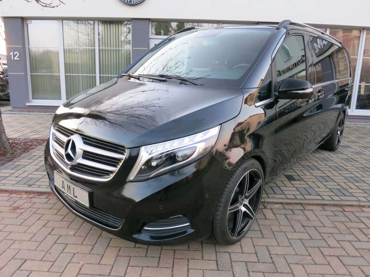 Mercedes-Benz V 250 V250d AVANTGARDE extralang LED NAVI KAMERA