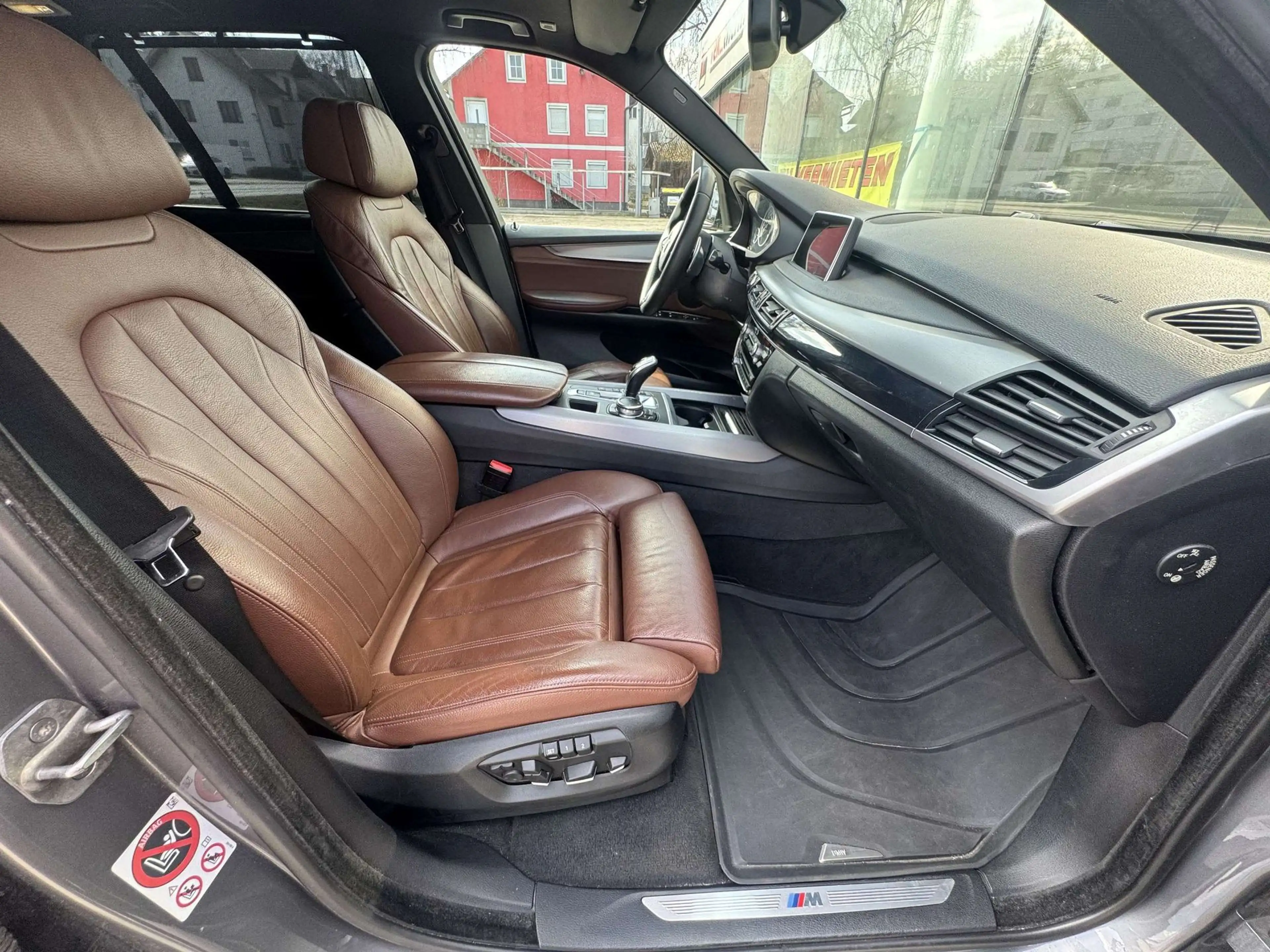 BMW X5 M-Packet/Led/Keyless/Rollo — photo 6