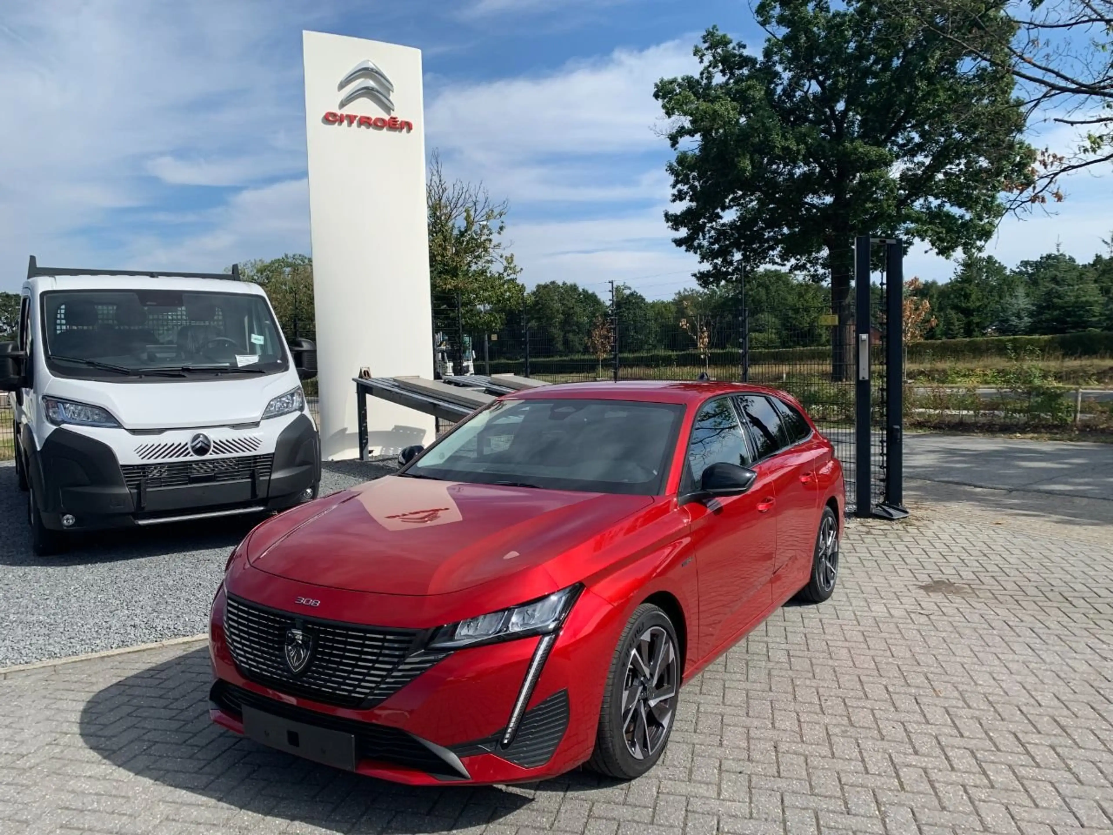Peugeot 308 SW Hybrid 180 Allure Pack