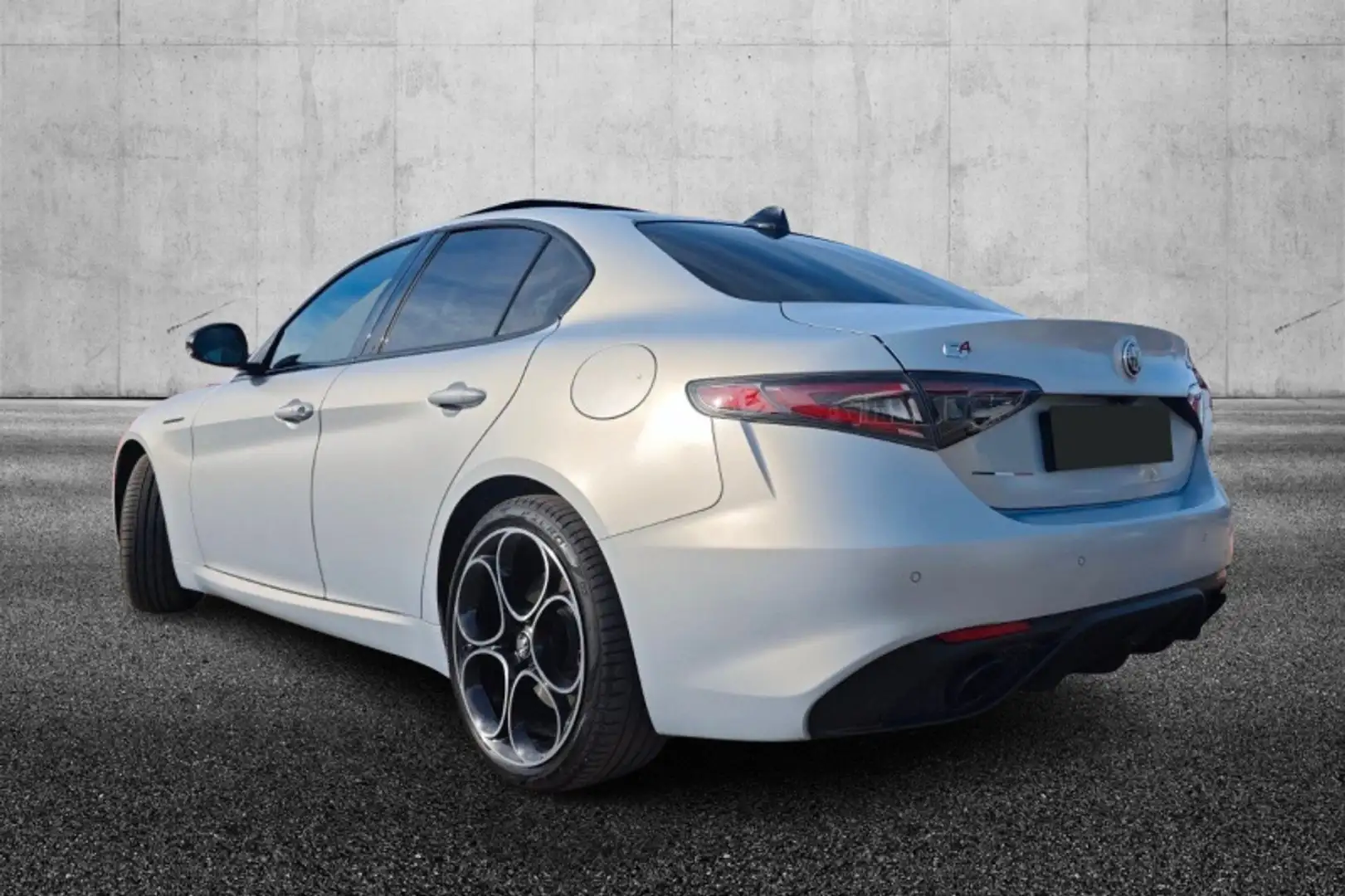 Alfa Romeo Giulia 2.2 Turbodiesel 210 CV AT8 AWD Q4 Competizione Argento - 2