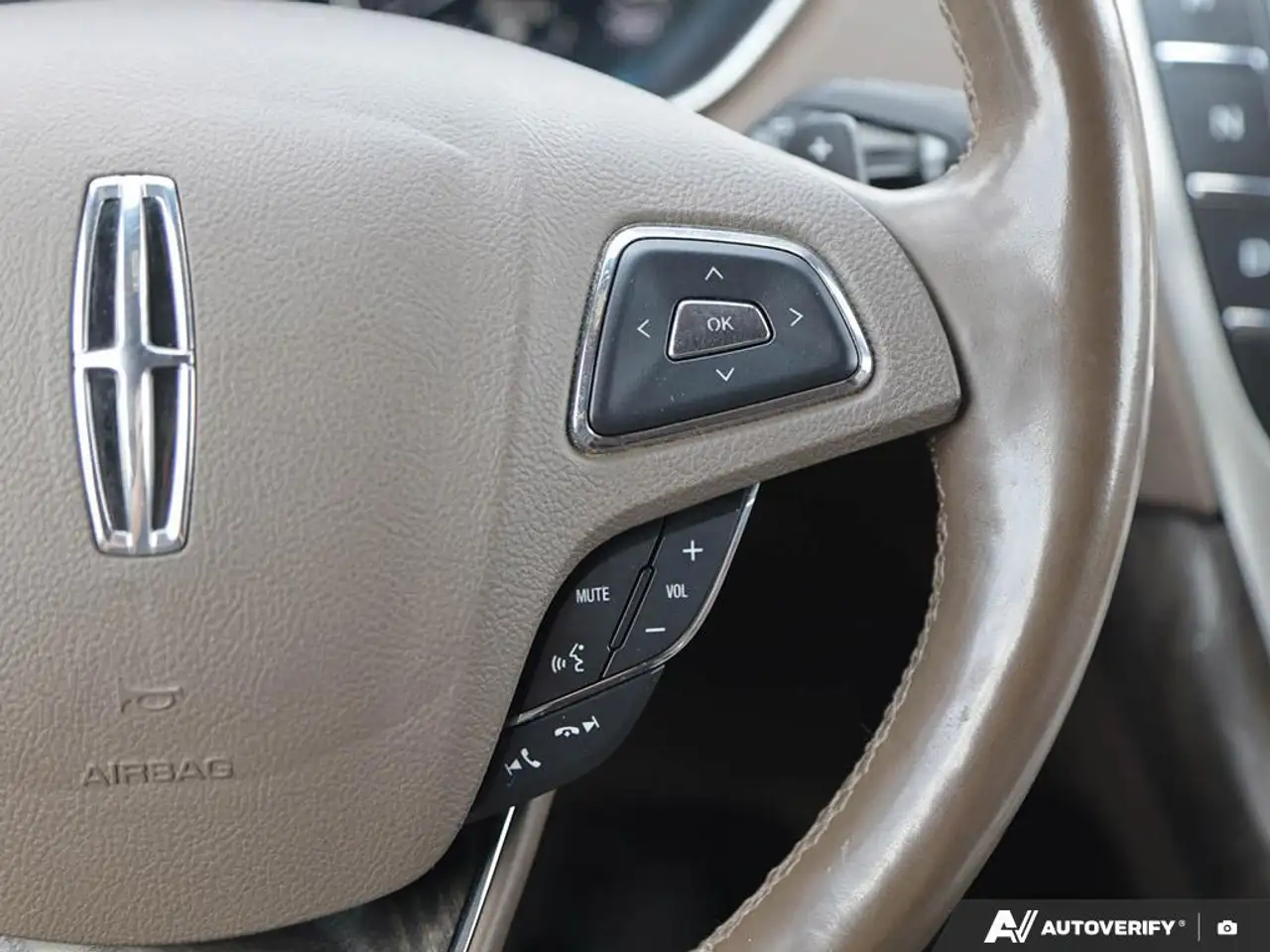 Lincoln MKX снимка Lincoln MKX