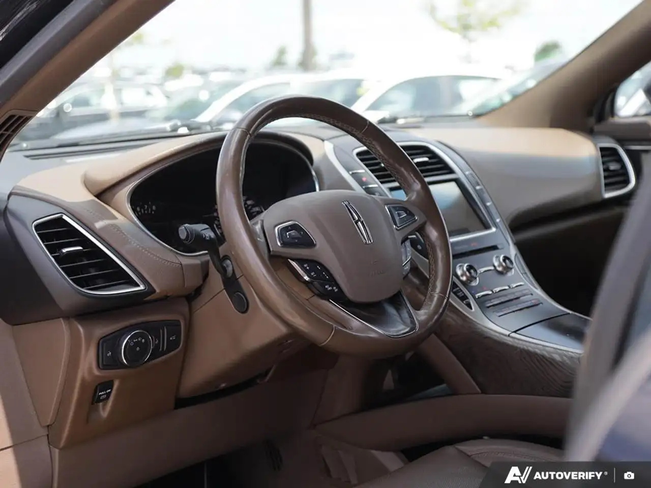 Lincoln MKX снимка Lincoln MKX