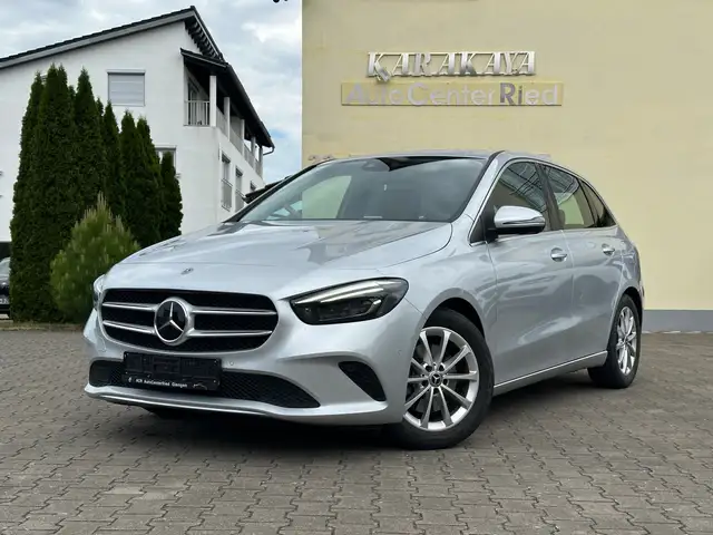Mercedes-Benz B 220 d 8G-DCT 1.H/Multibeam/Widescreen/Leder/Ambiente