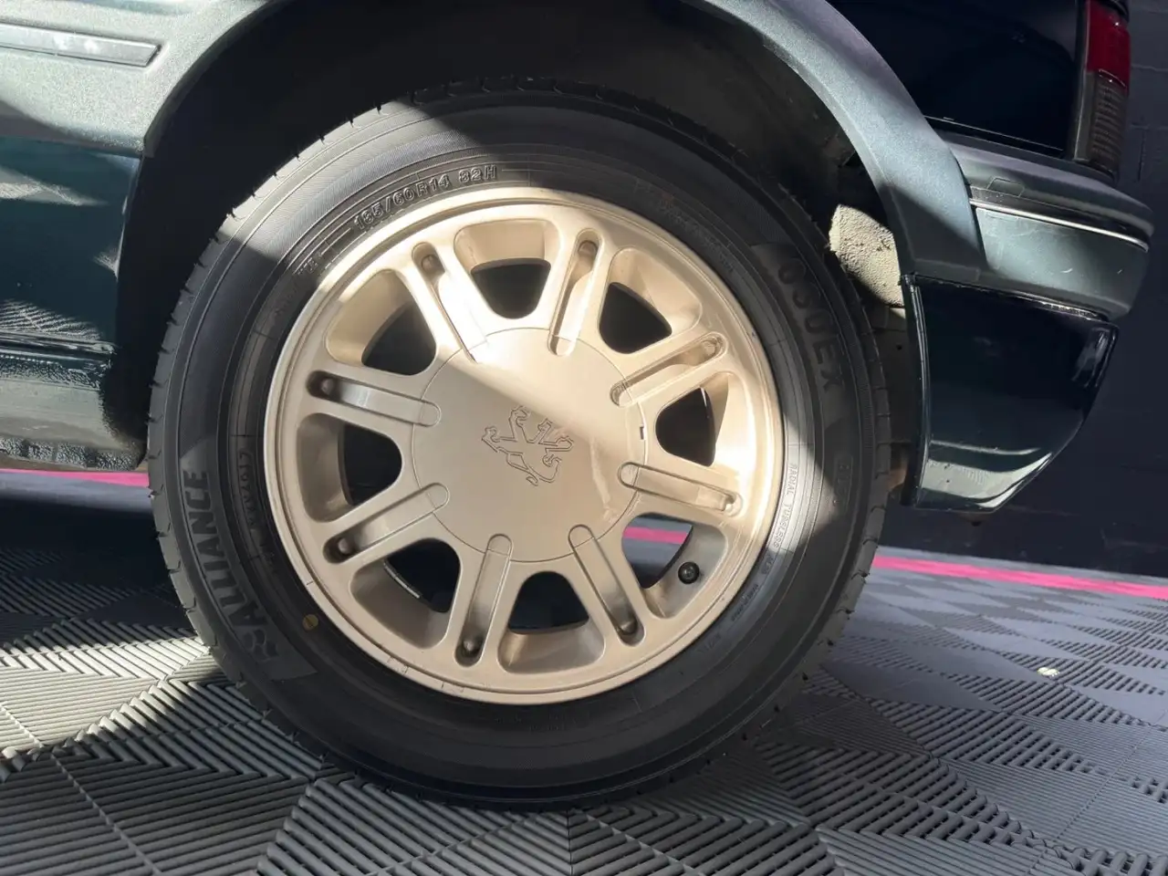 Peugeot 205 1.9i Gentry, foto 10