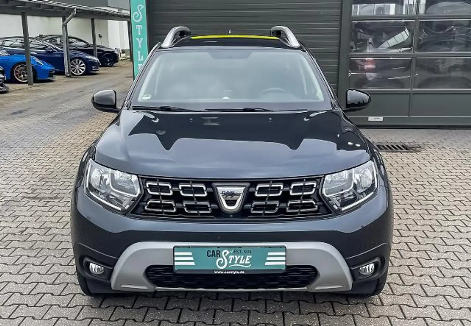 Dacia Duster II 1.0 TCe 100 LPG Celebration Navi RFK AHK Grau - 2