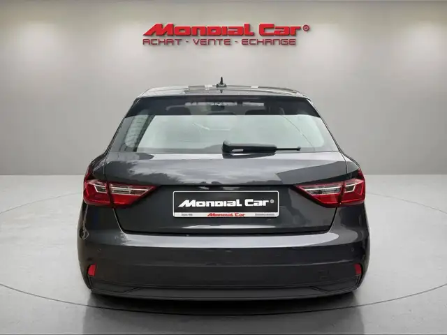 Audi A1 view 5