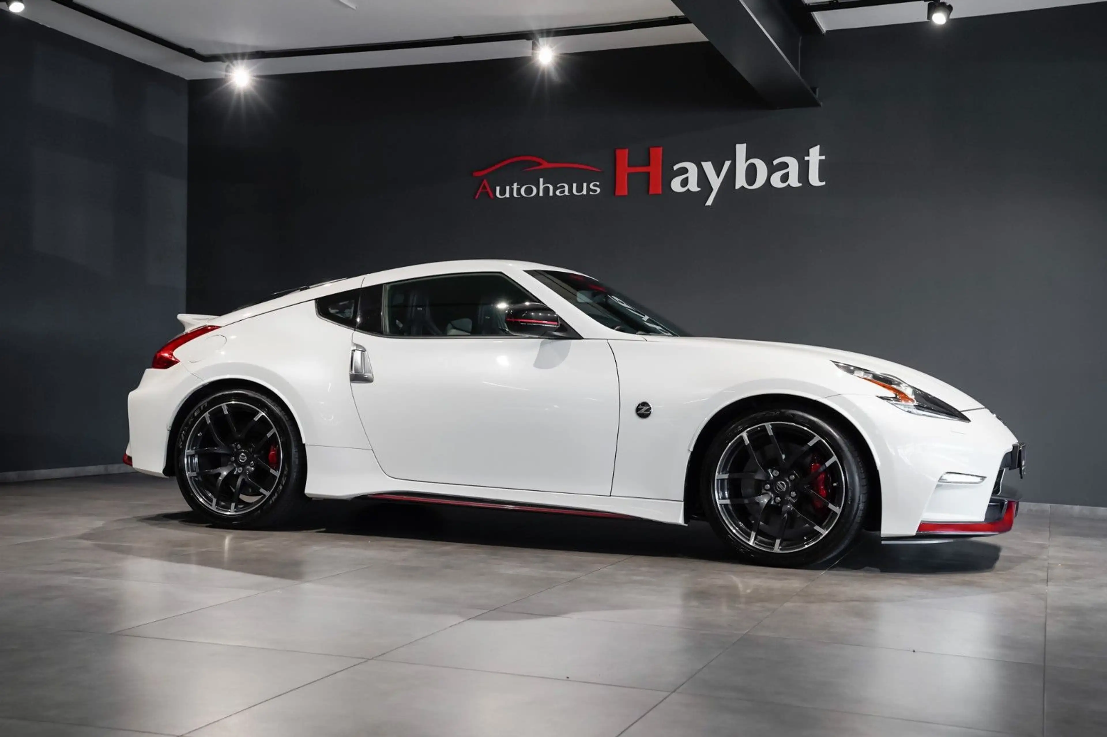 Nissan 370Z 370 Z Nismo *1. Hand* — photo 4