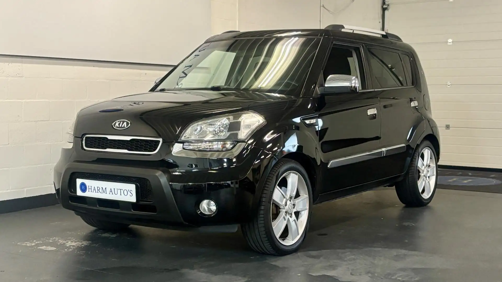 Kia Soul 1.6 X-ecutive 127pk Airco / "18" / Schuifdak Zwart - 2