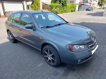 Almera Fließheck 5-Türer 1.8 acenta PLUS