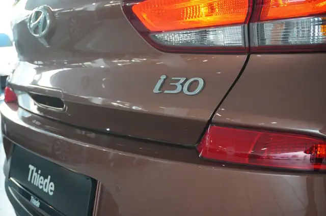 Hyundai i30 view 9