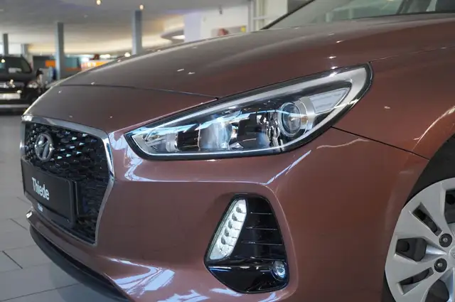 Hyundai i30 view 5