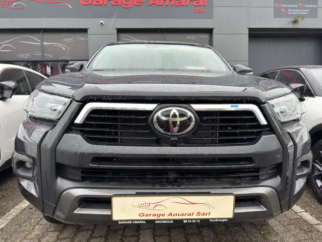 Toyota Hilux EXTRA CABINE INVINCIBLE