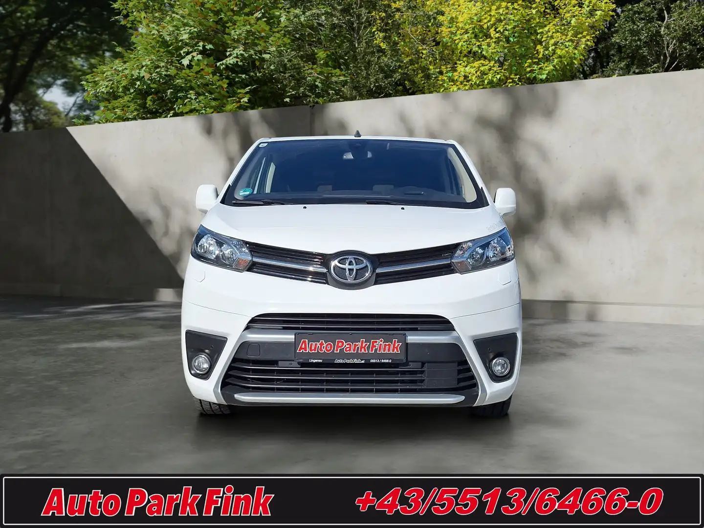 Toyota Proace 2,0D L2H1 Automatic Weiß - 2