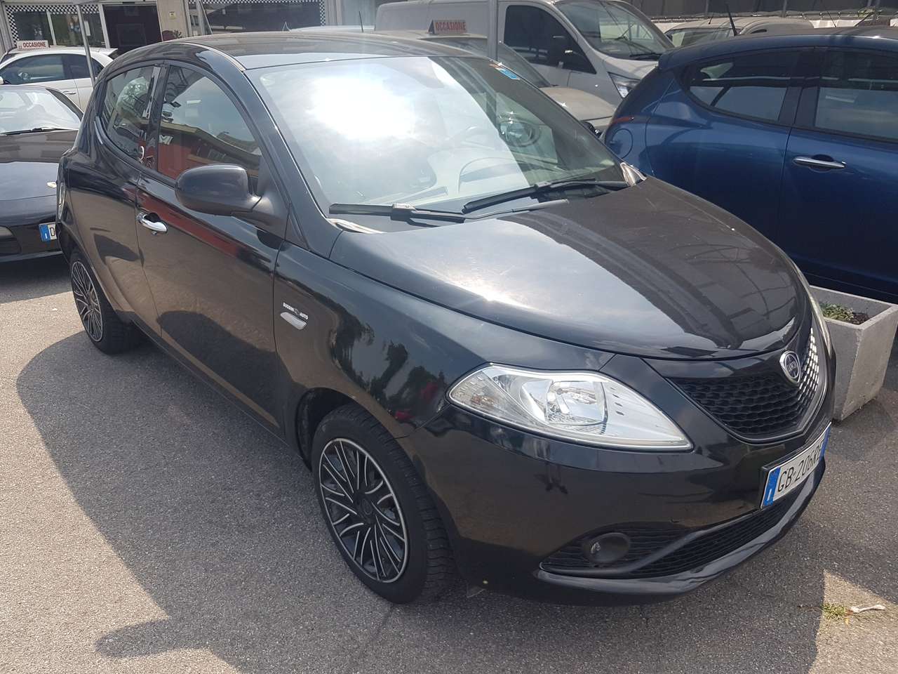 Lancia Ypsilon Ypsilon III 2015 1.2 Black and Noir ecochic Gpl 69cv
