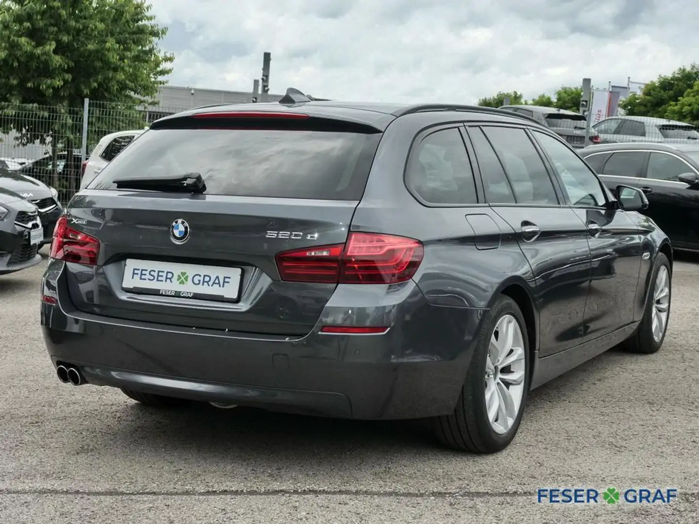 BMW 520 d 2.0 xDrive Touring Leder-braun eSitz Grau - 2
