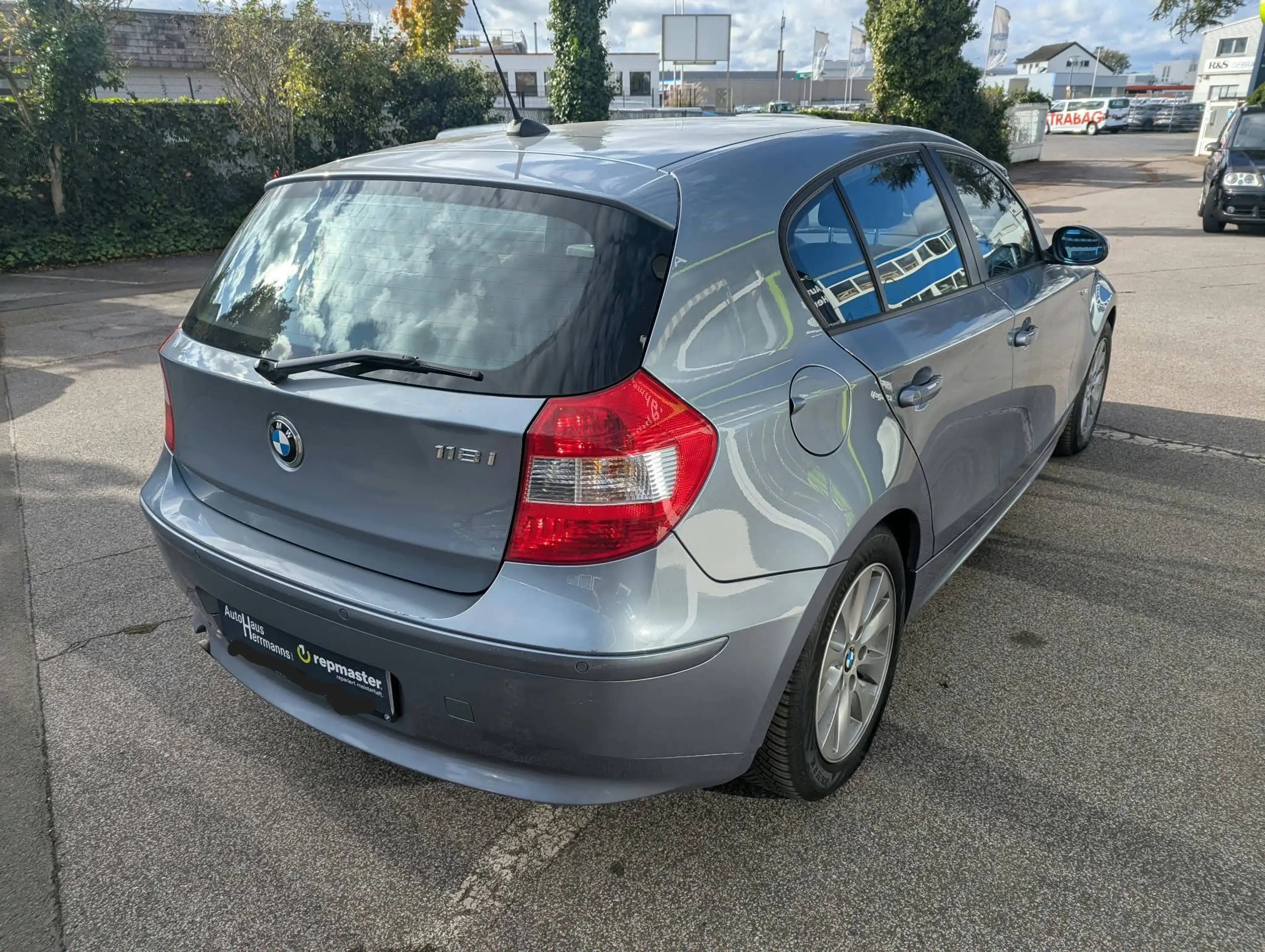 BMW 118 118 i — photo 5