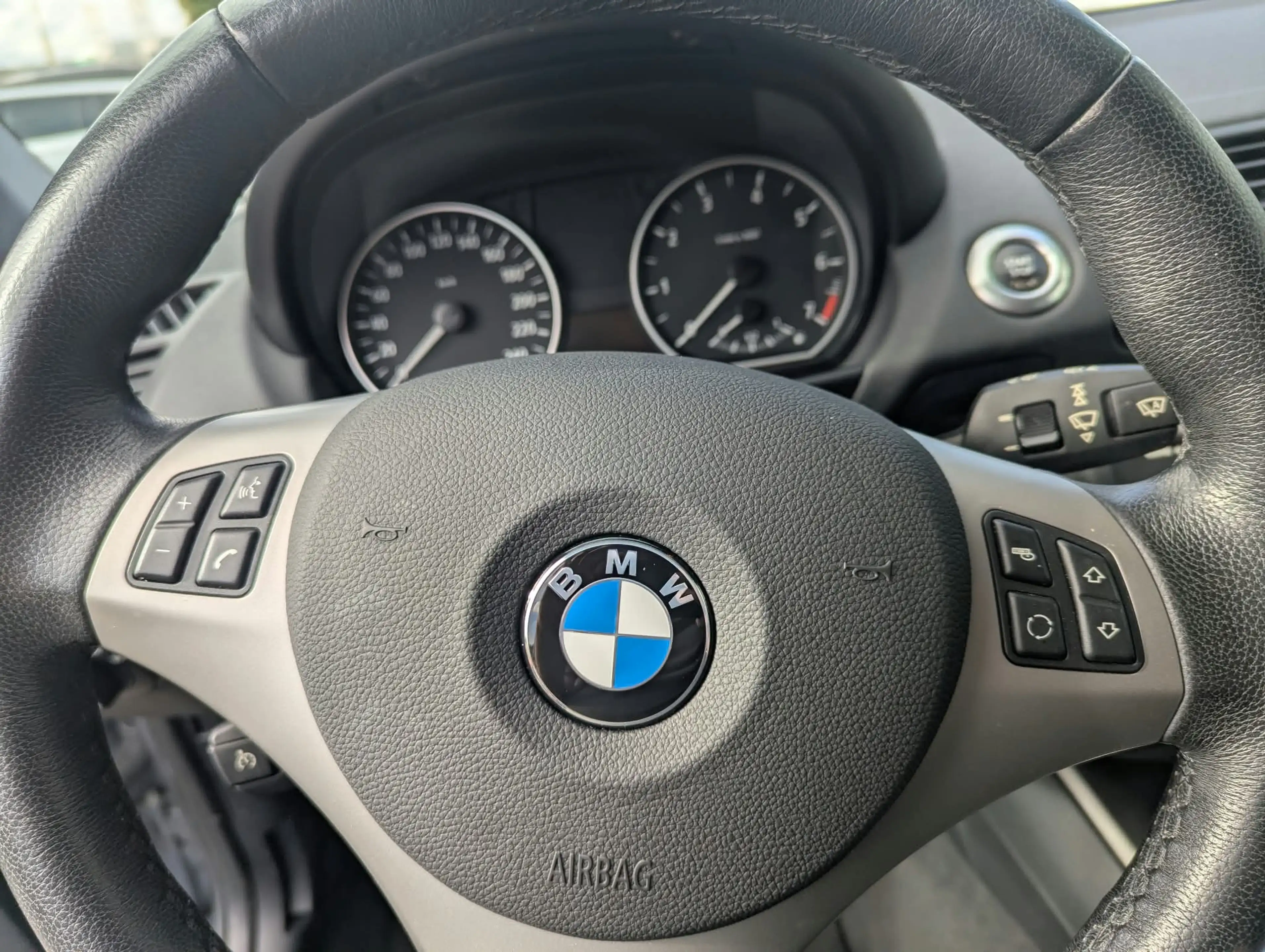 BMW 118 118 i — photo 7