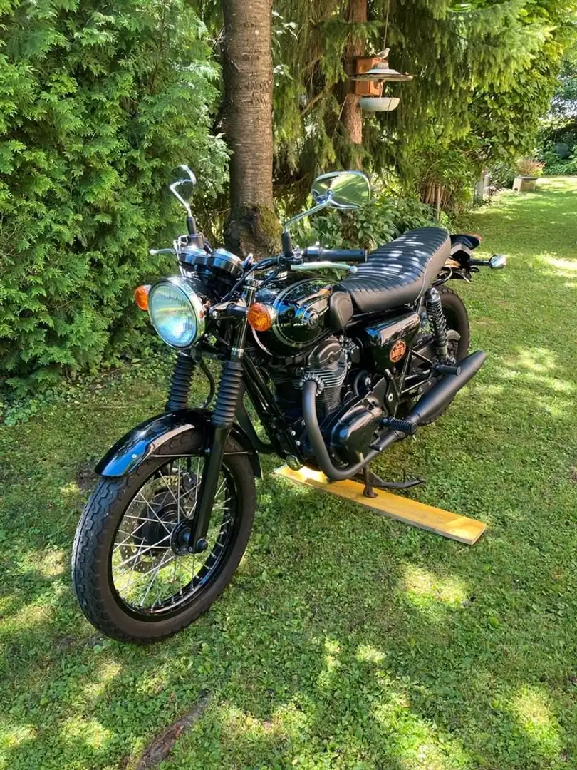 Kawasaki W 800 Noir - 1