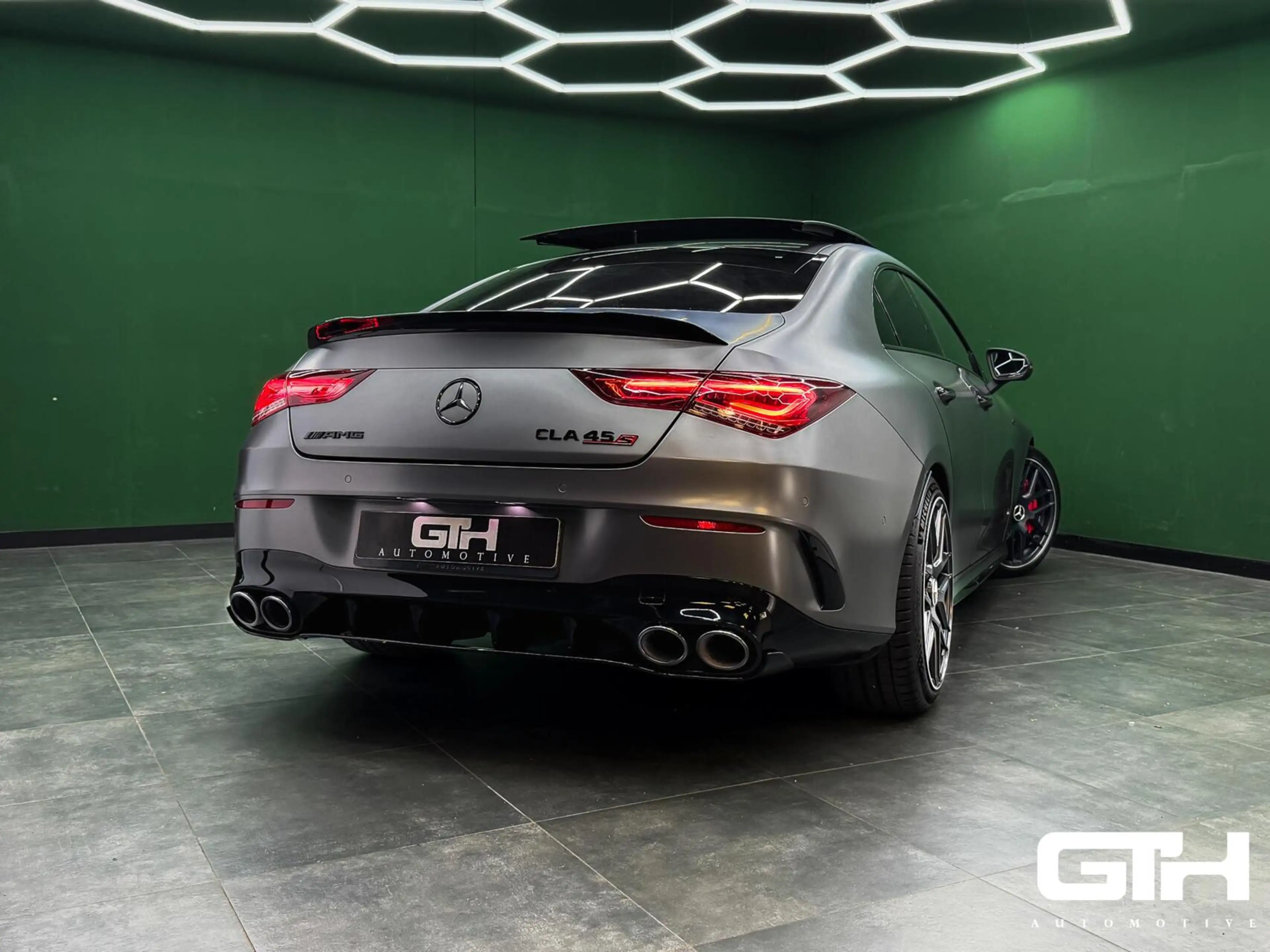 Mercedes-Benz CLA 45 AMG S 4MATIC+ Kuipstoel | Pano | 360 — photo 2