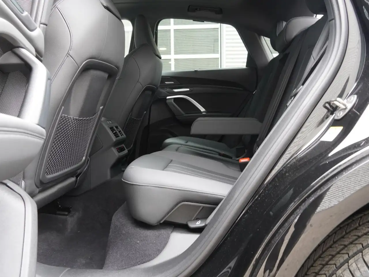 Audi Q5 снимка Audi Q5
