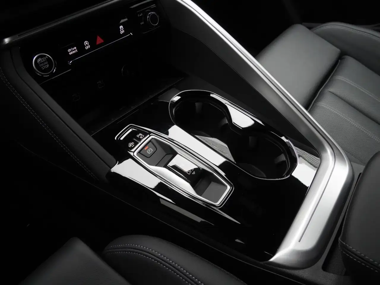 Audi Q5 снимка Audi Q5