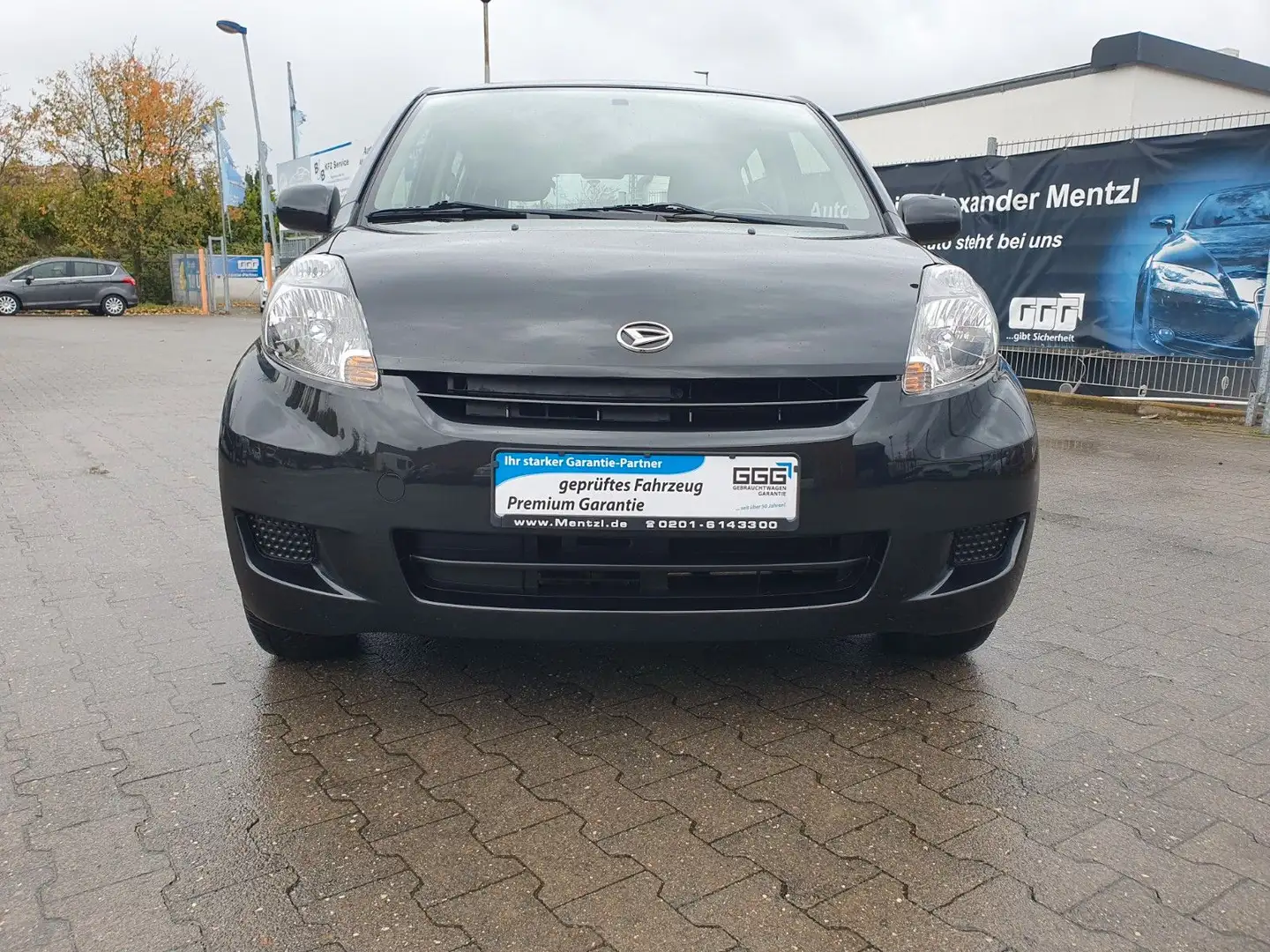 Daihatsu Sirion 1.3 GARANTIE AUTOMATIK KLIMAANLAGE ALU Schwarz - 2
