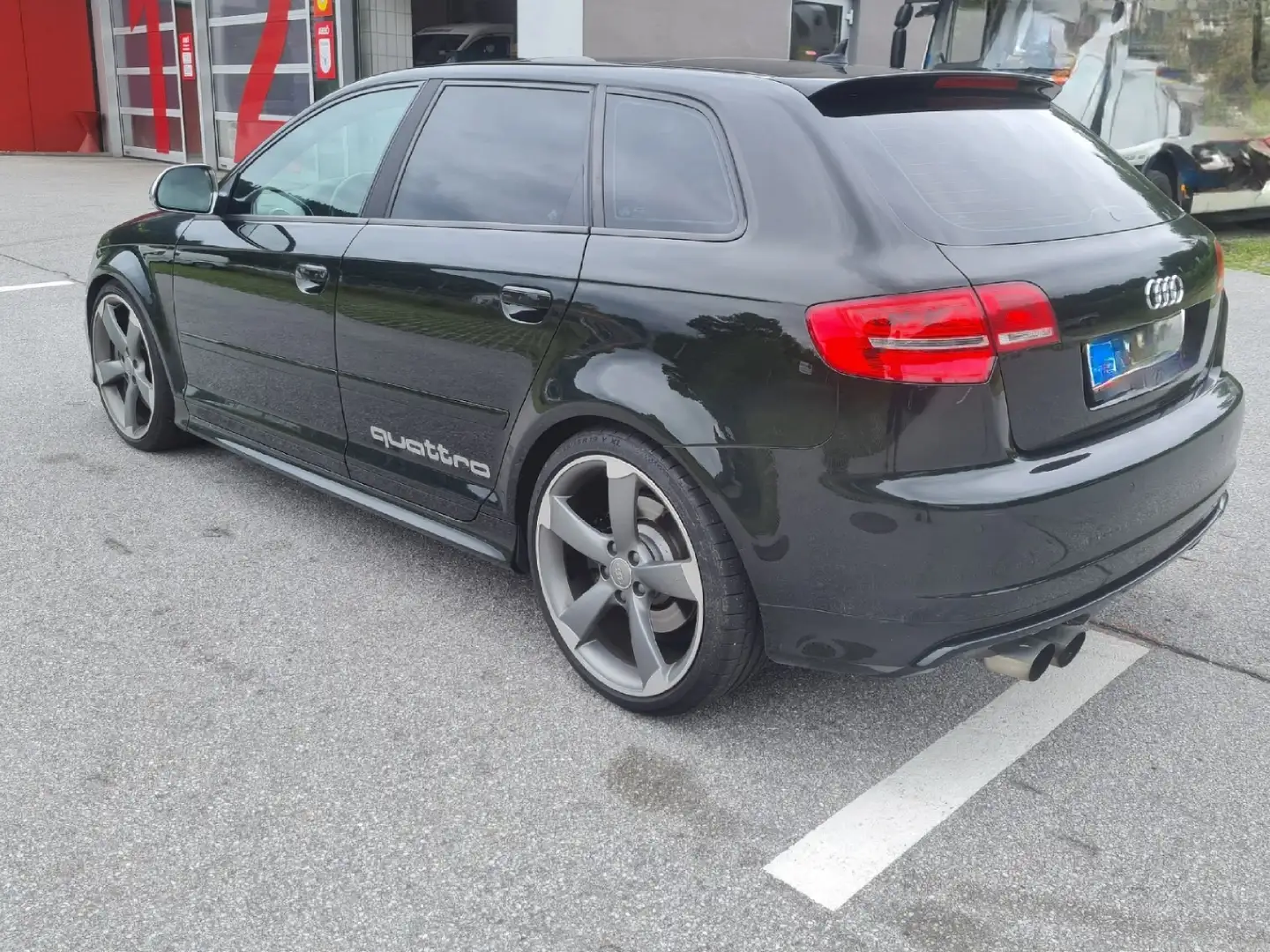 Audi S3 A3 SB 2,0 TFSI quattro S-tronic Зелений - 2