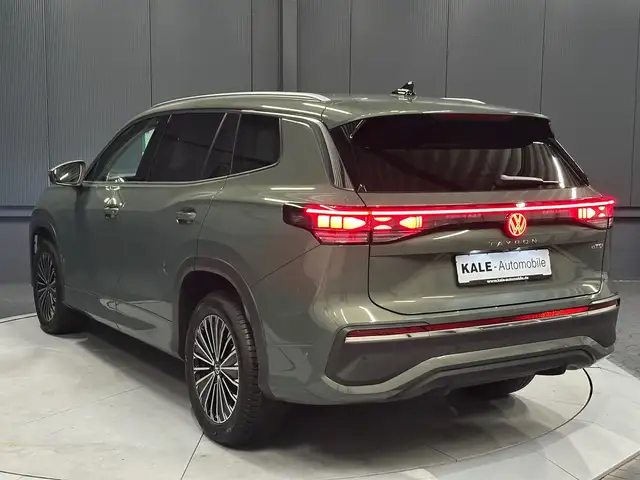 Volkswagen Tayron view 3