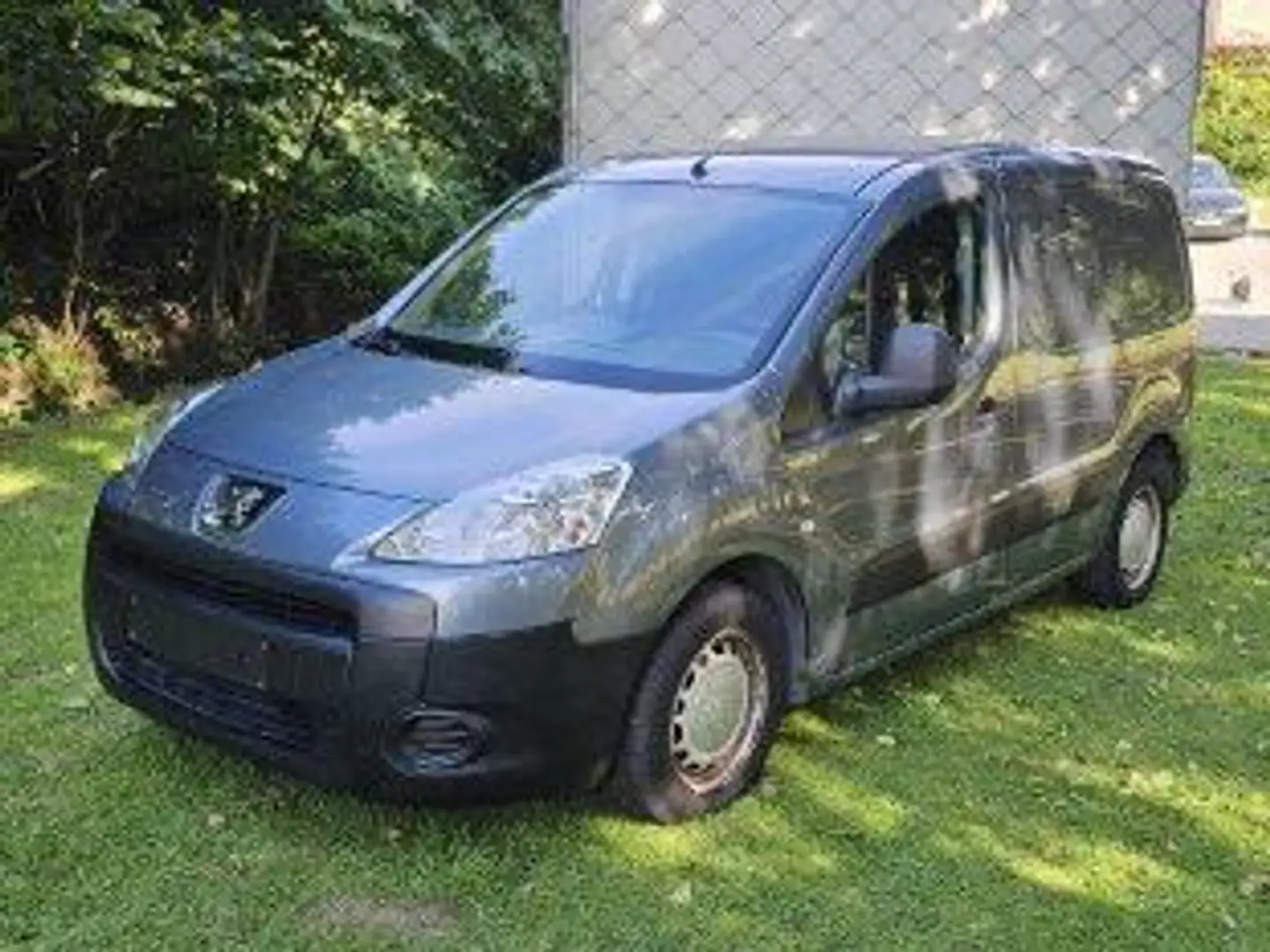 Peugeot Partner 1.6 HDi L1H1 Pack CD Airco 120 FAP - 1