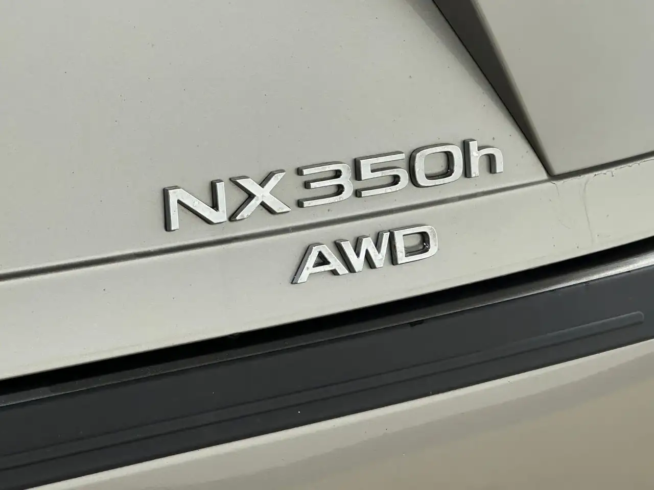 Lexus NX снимка Lexus NX