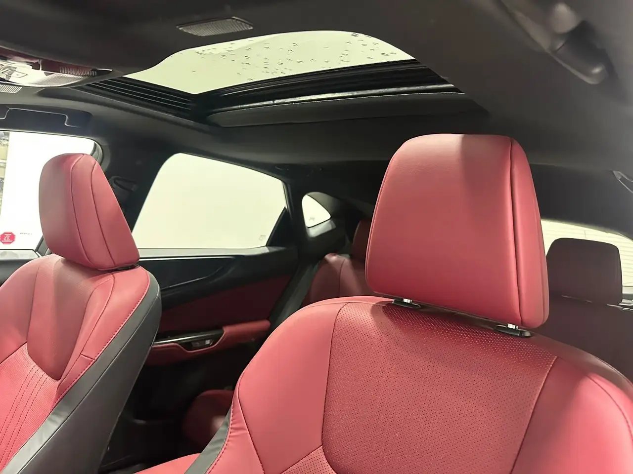 Lexus NX снимка Lexus NX