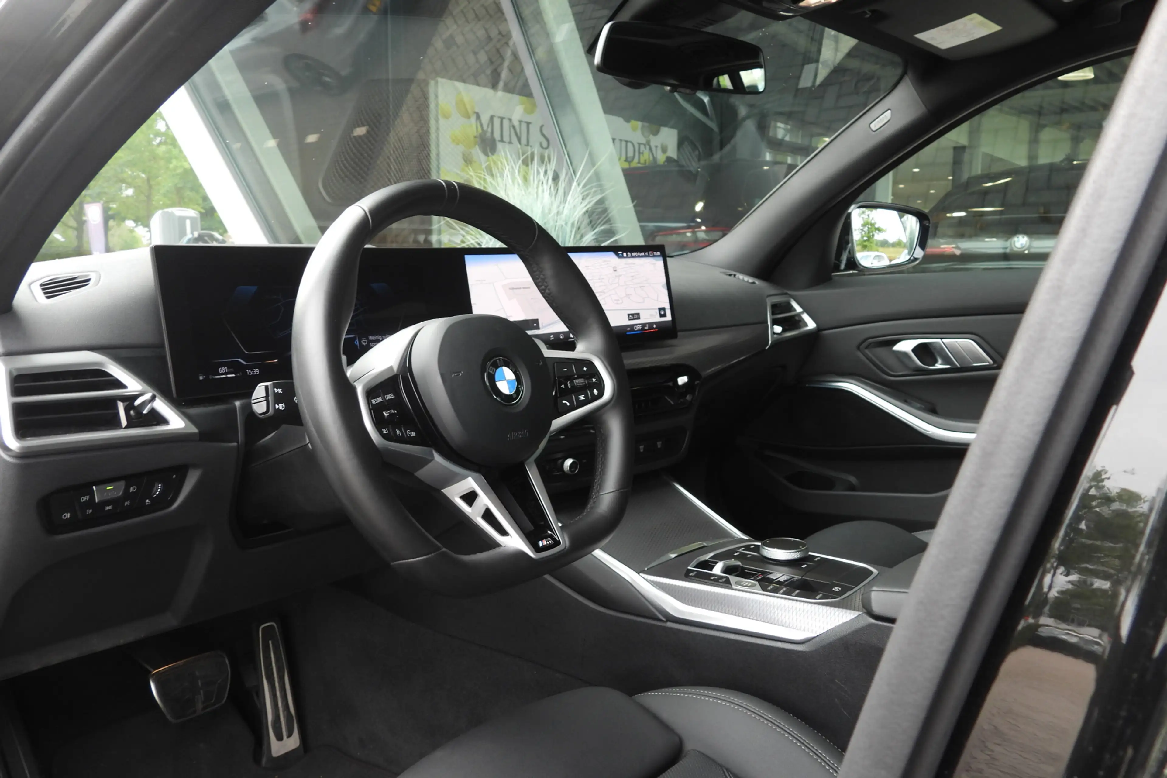 BMW 330 3 Serie Touring 330i xDrive M Sport Automaat / Tre — photo 12
