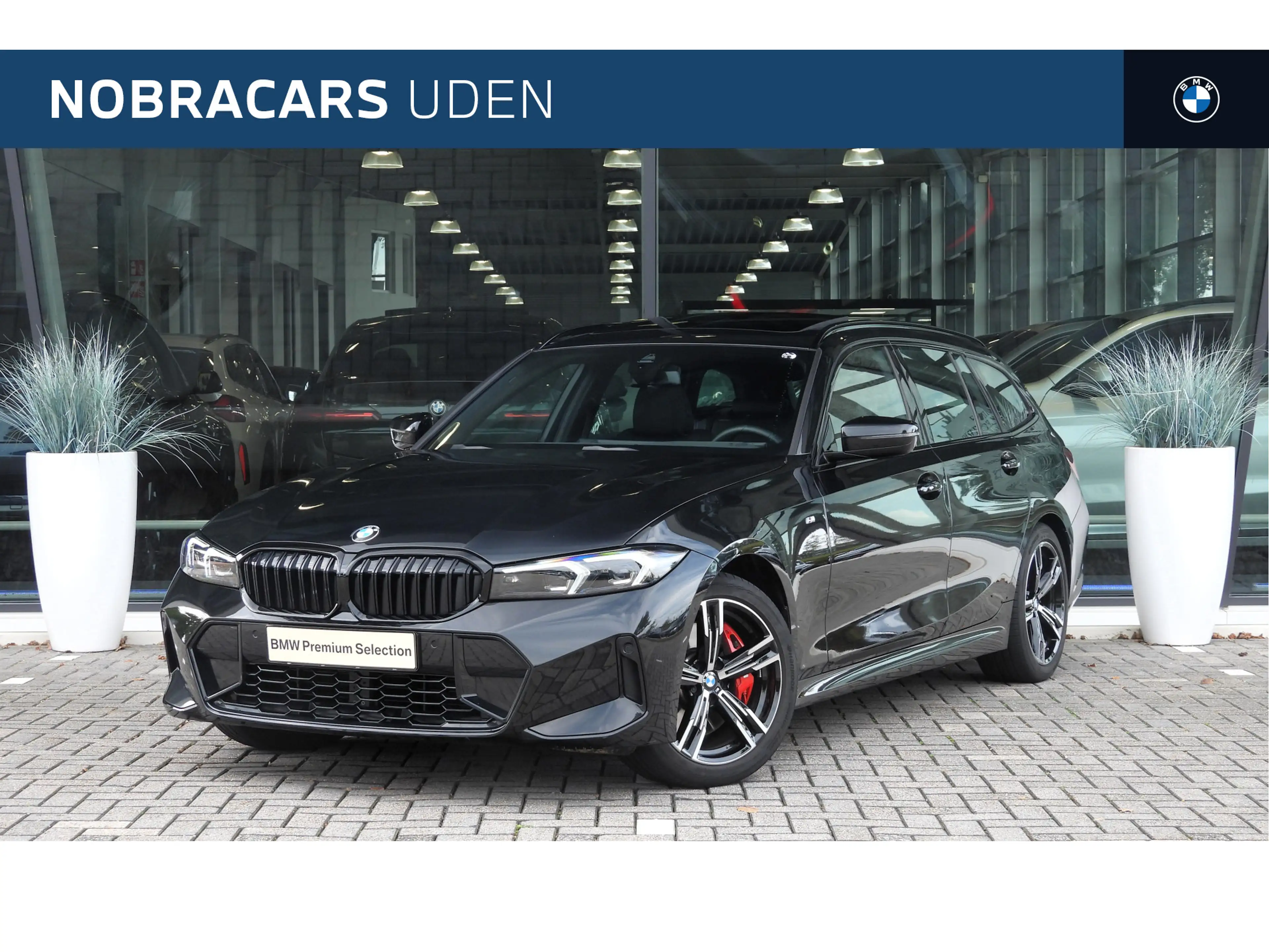 BMW 330 3 Serie Touring 330i xDrive M Sport Automaat / Tre