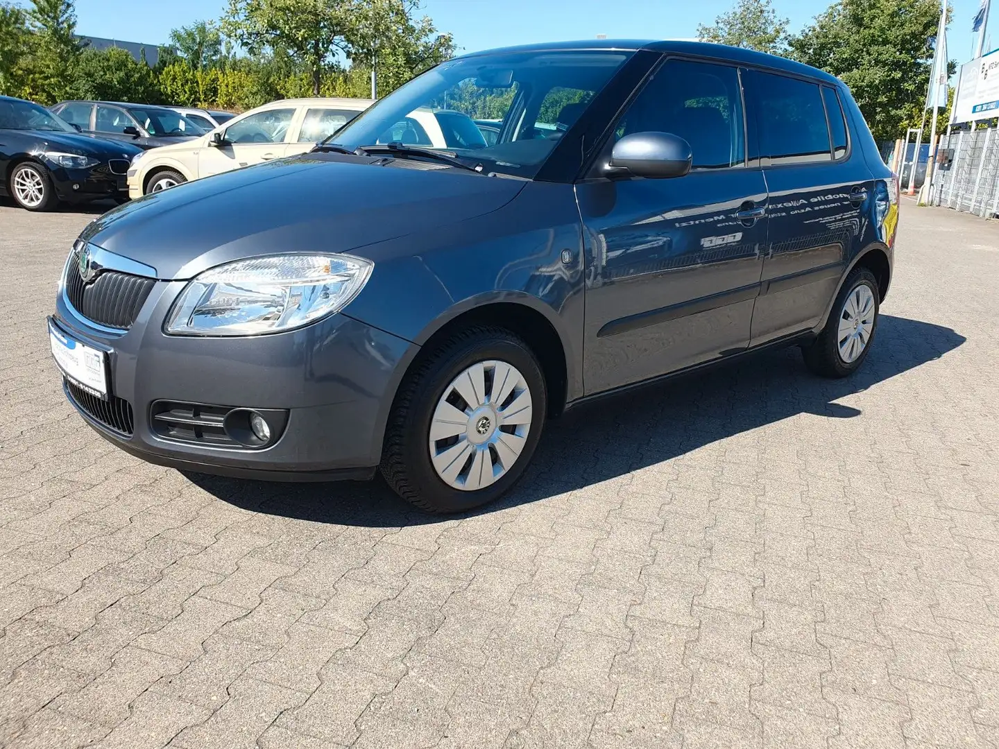 Skoda Fabia 1.2l GARANTIE KLIMA TEMPOMAT 1-HAND Gris - 1