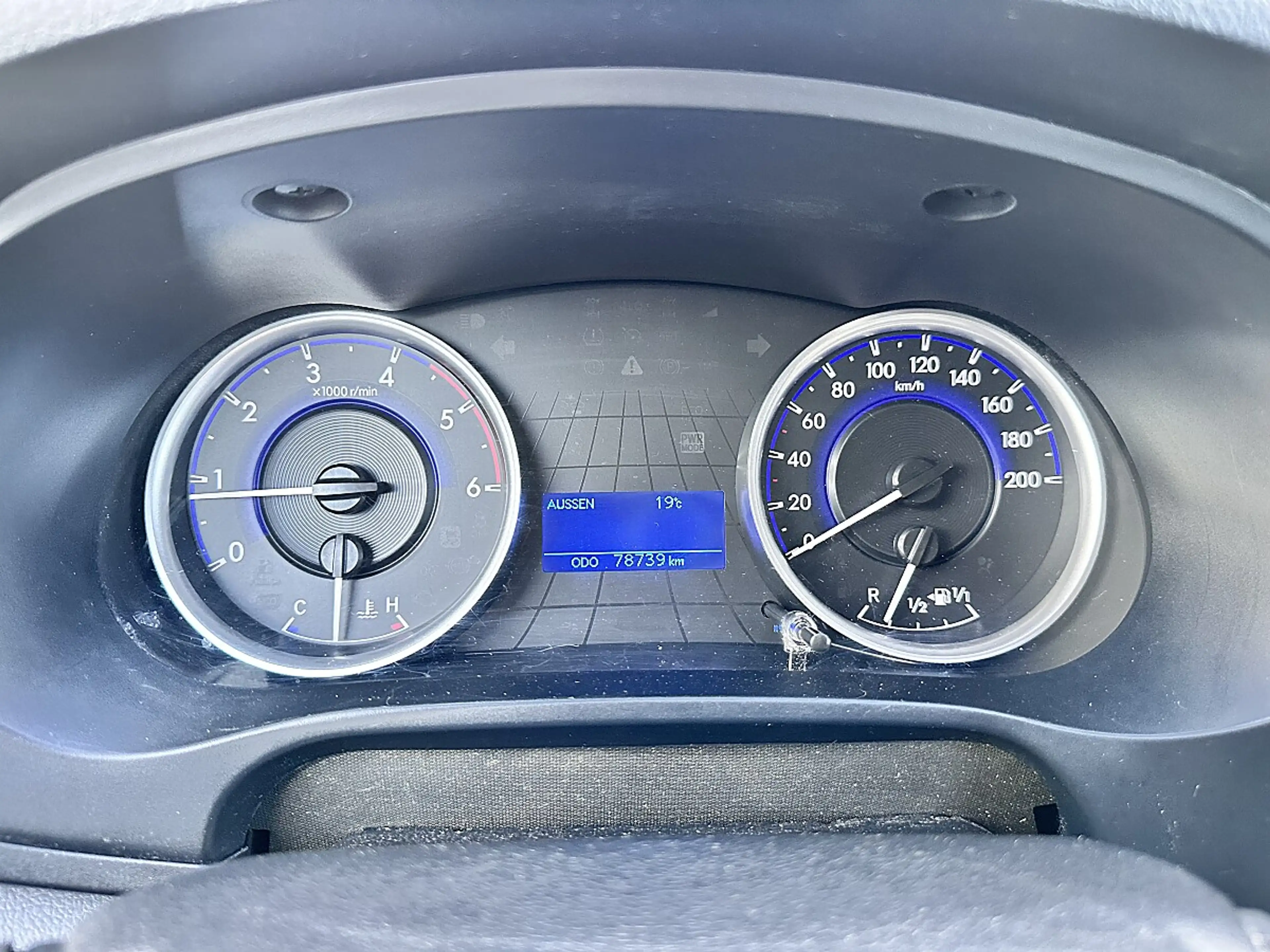 Toyota Hilux X-tra Cab Country 4x4 2,4 D-4D — photo 14
