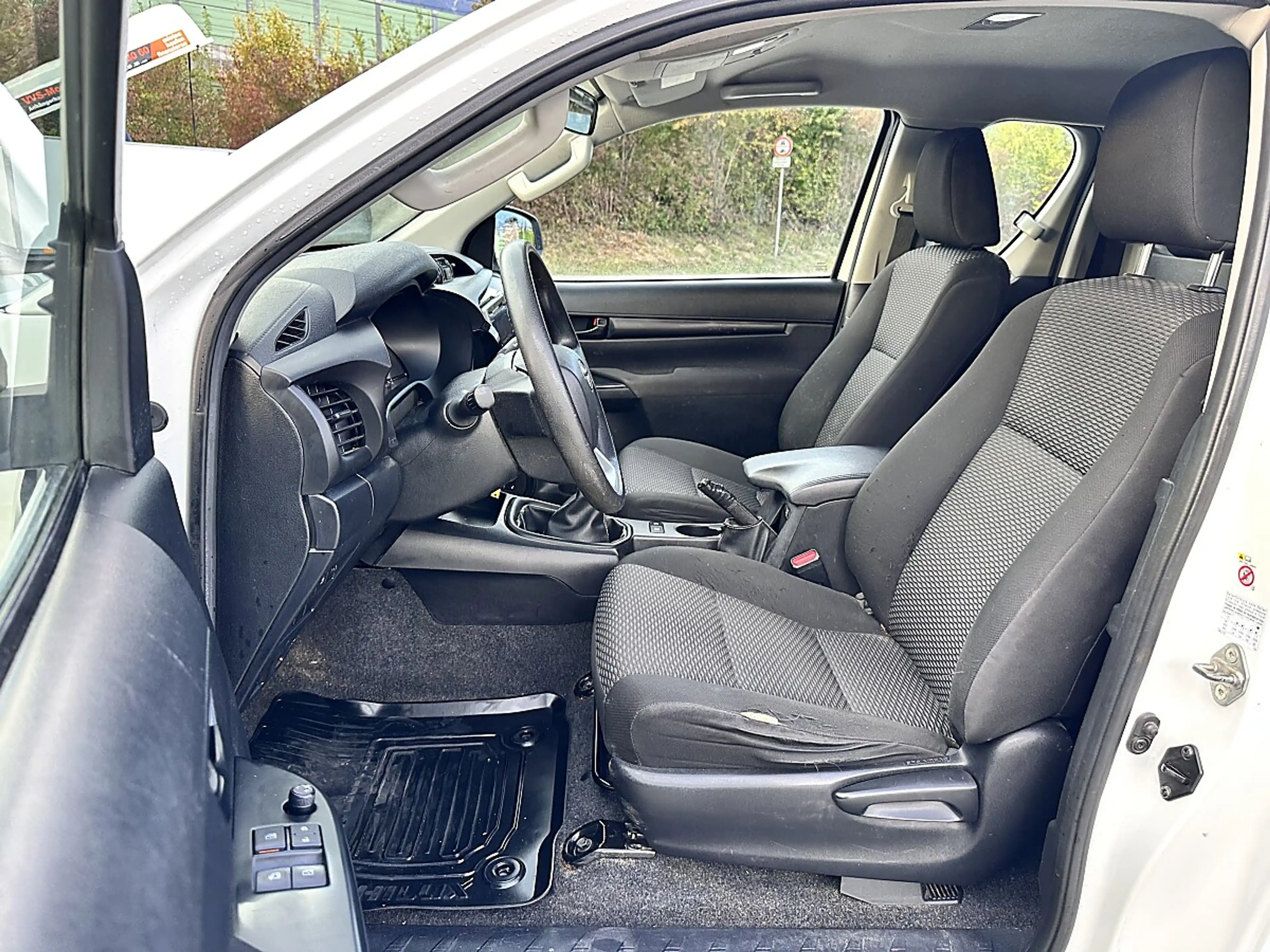 Toyota Hilux X-tra Cab Country 4x4 2,4 D-4D — photo 10