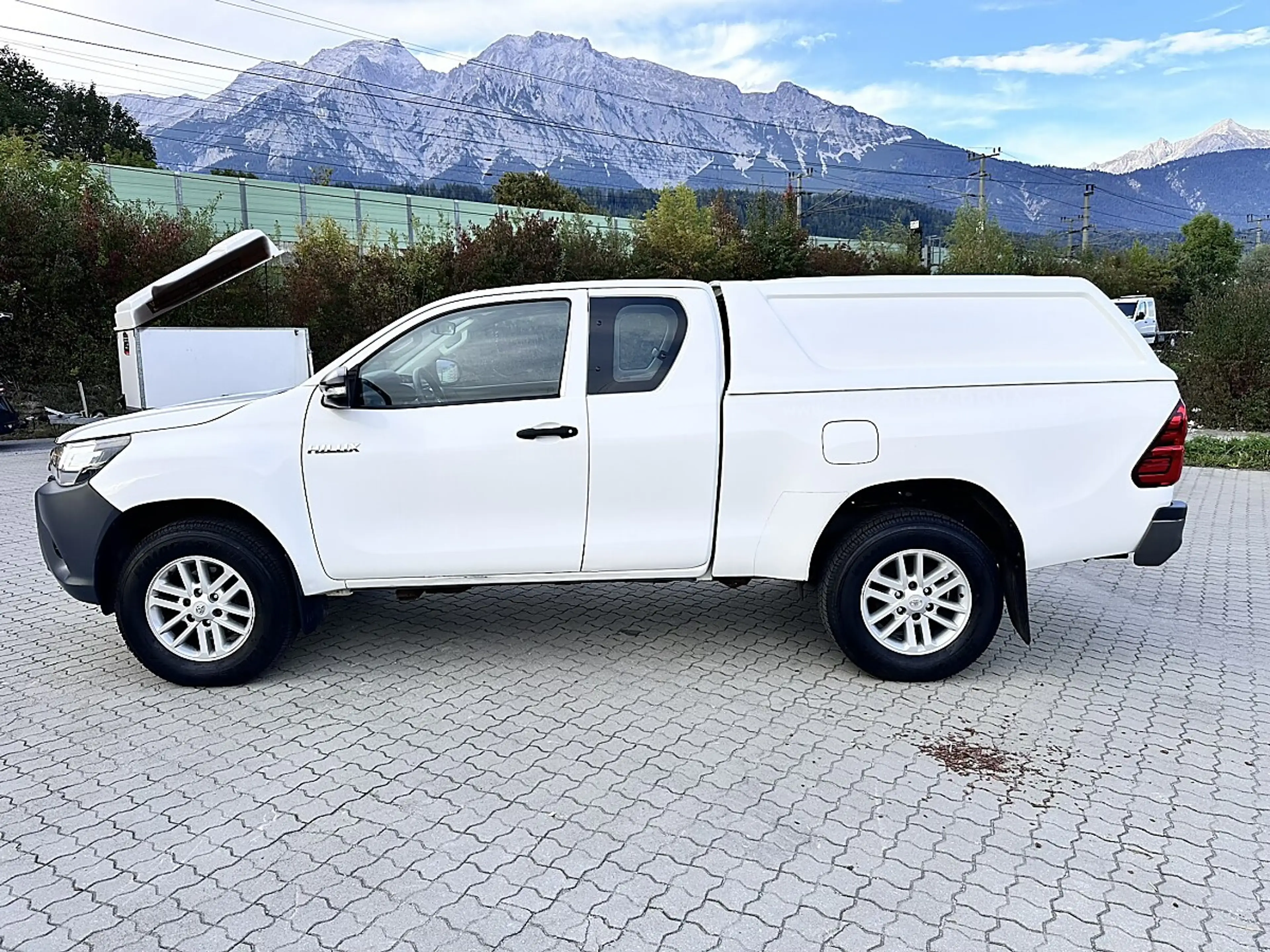 Toyota Hilux X-tra Cab Country 4x4 2,4 D-4D — photo 8