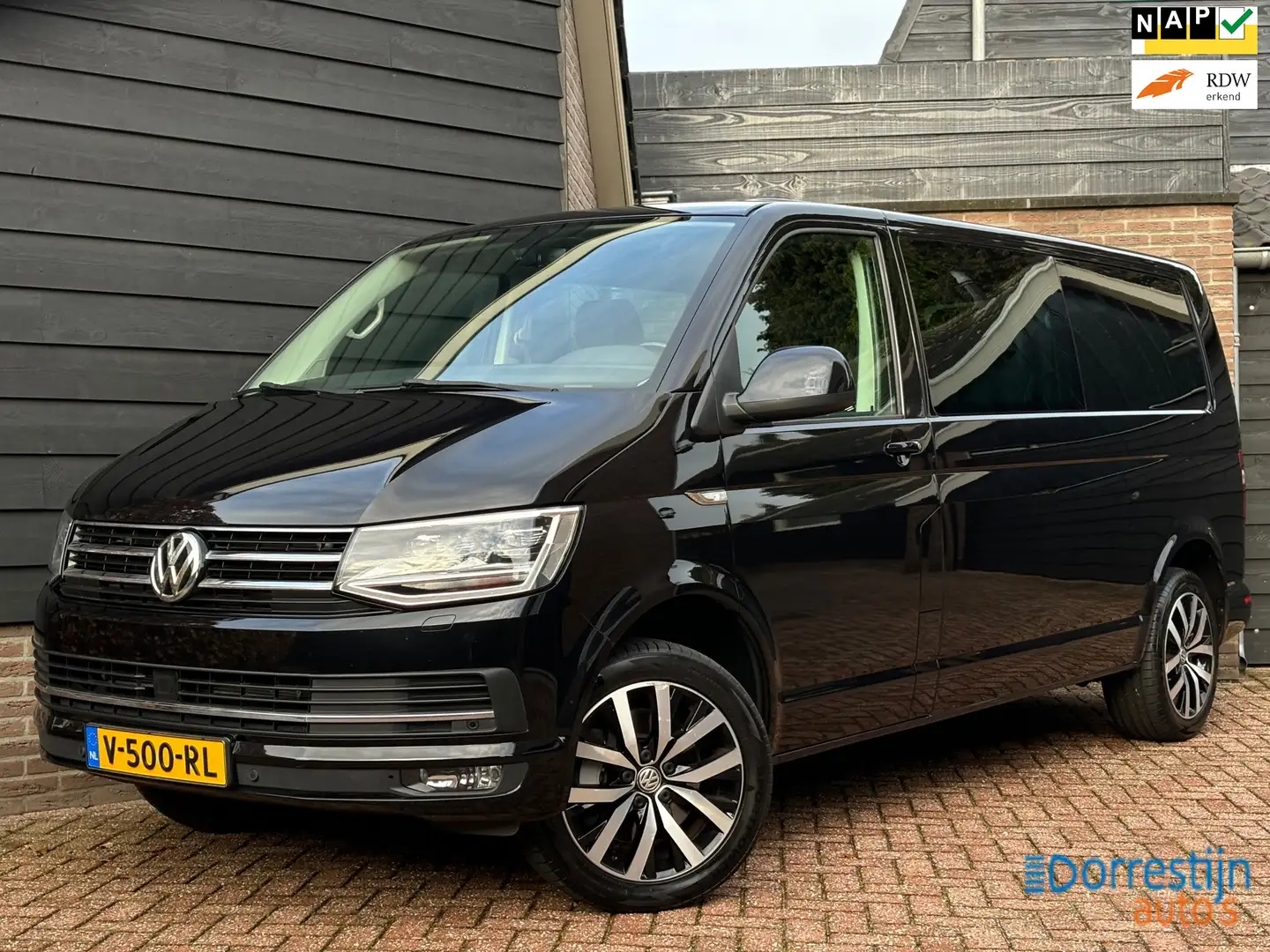 Volkswagen Transporter 2.0 TDI L2H1 DC Highline | Dubbele Cabine | Automa Zwart - 1