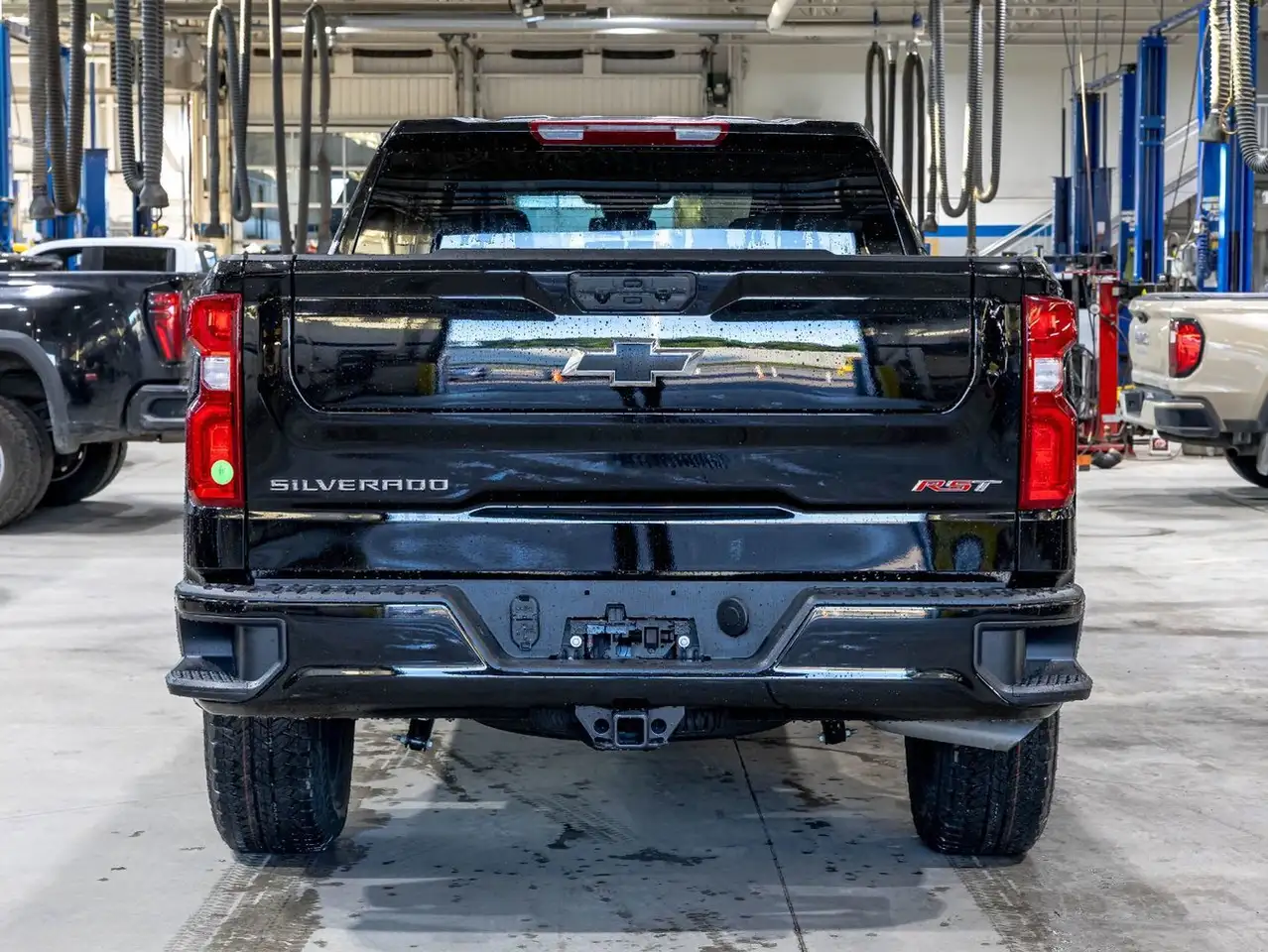 Chevrolet Silverado 1500 photo Chevrolet Silverado 1500