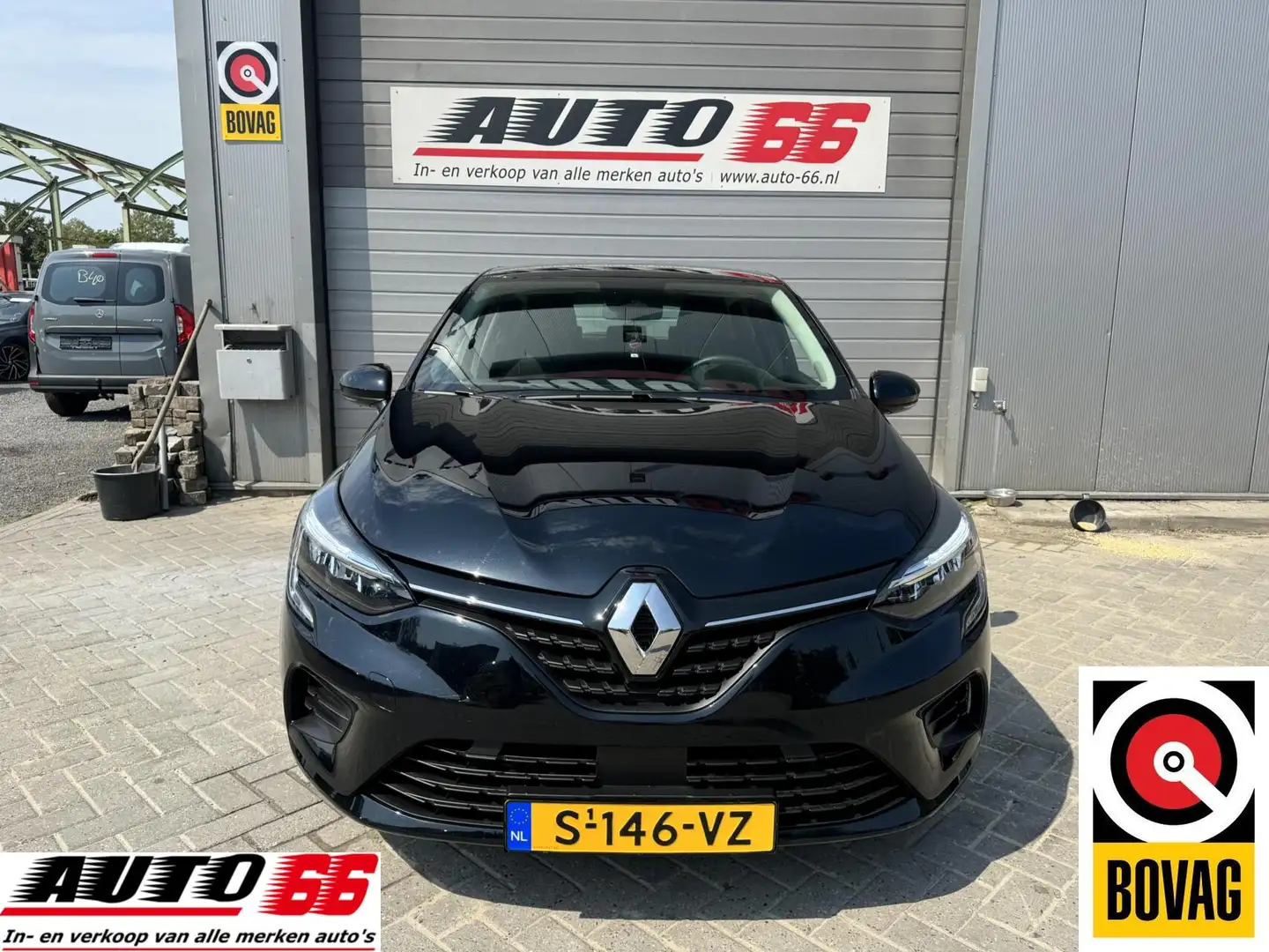 Renault Clio 1.6 E-Tech Hybrid 145 Evolution Automaat Zwart - 2
