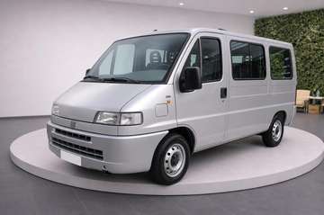 14 q.li 2.5 diesel PM Combi 9 posti