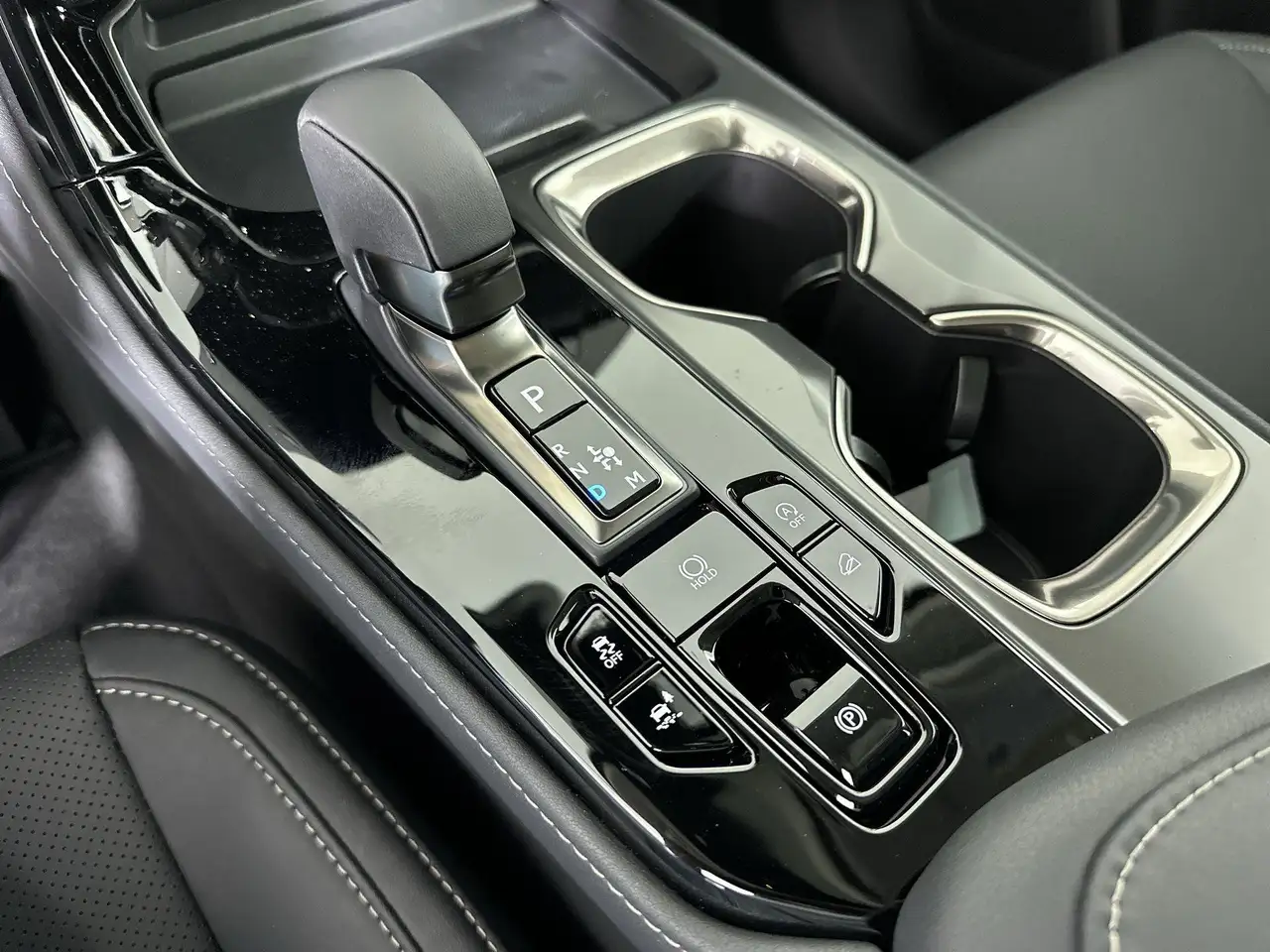 Lexus NX снимка Lexus NX