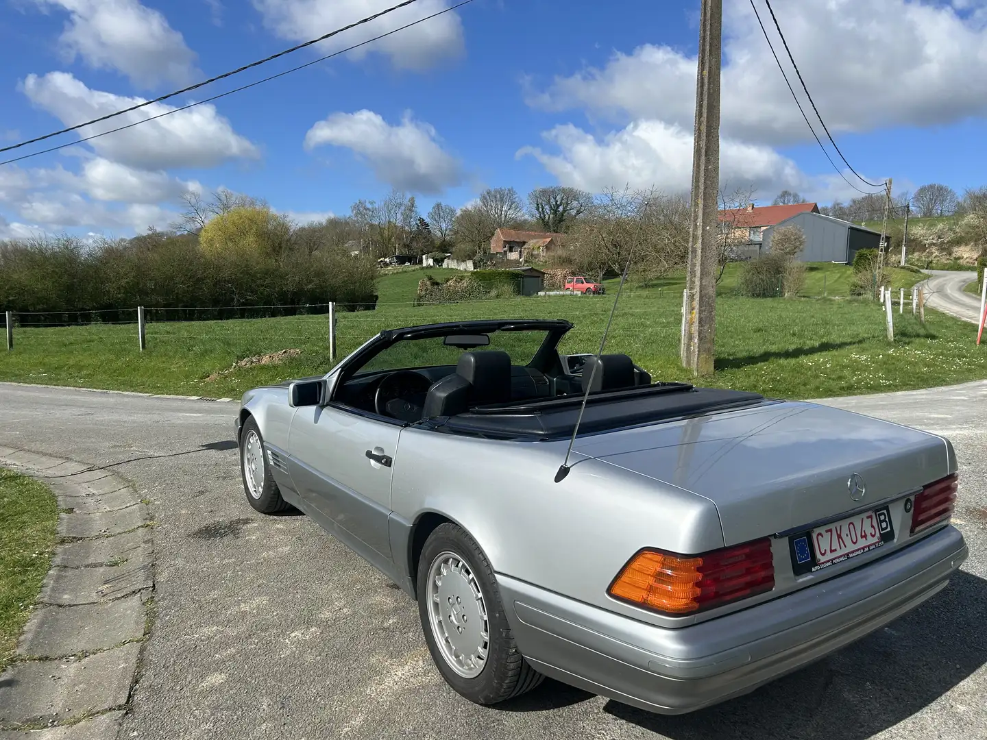 Mercedes-Benz SL 280 - 2