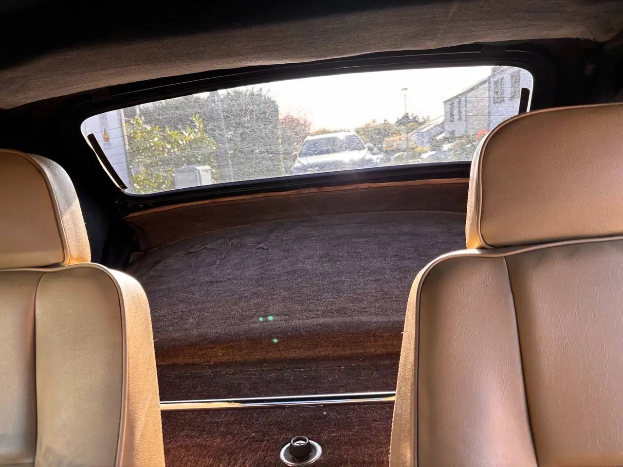 Jaguar XJSC V12, foto 7