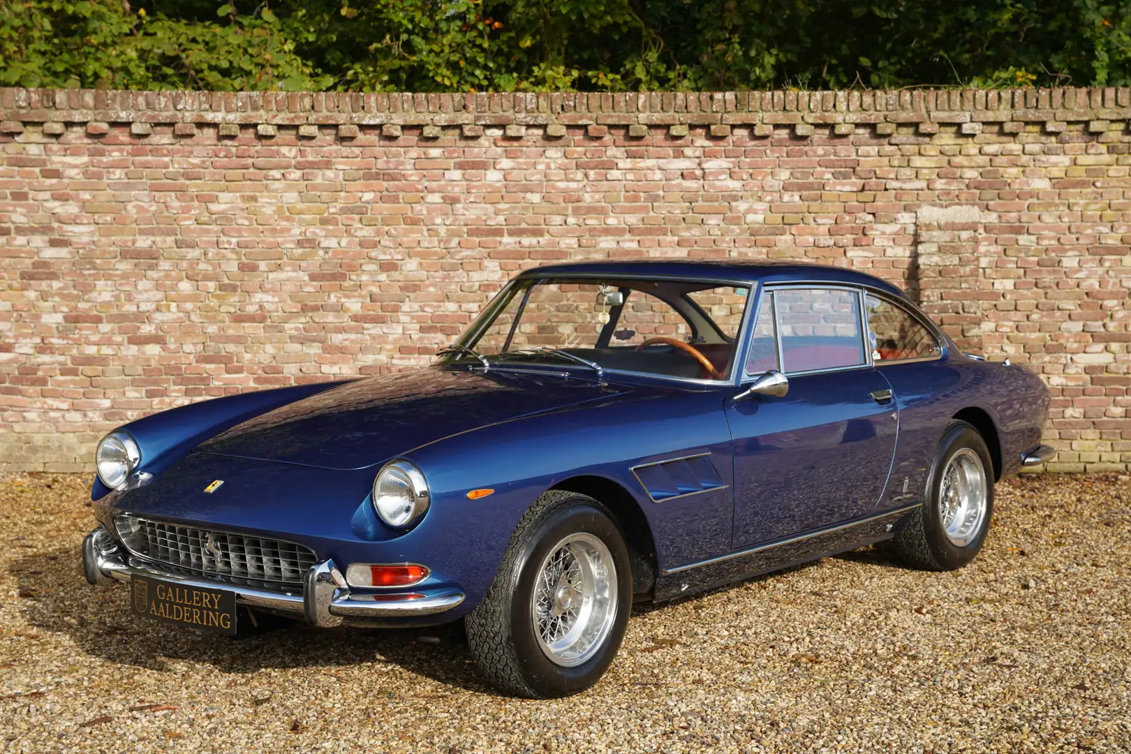 Ferrari 330 GT Series 2 Restored and engine block overhaul, Ex Albastru - 1